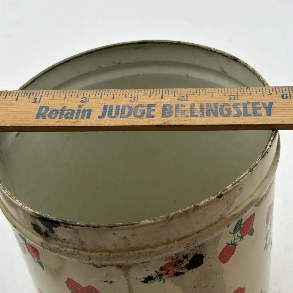 Vintage 1940s National Can Corp New York Strawberry Print Tin Canister NO LID